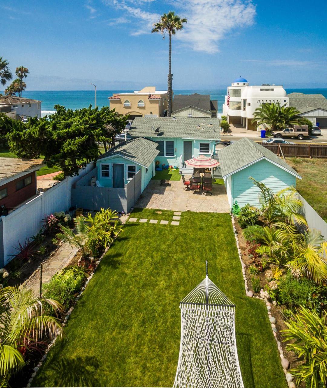 Pacific Bungalow In Oceanside With Backyard & Tiny House Exterior photo