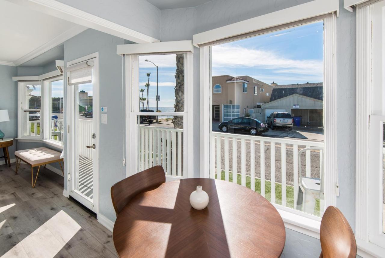 Pacific Bungalow In Oceanside With Backyard & Tiny House Exterior photo