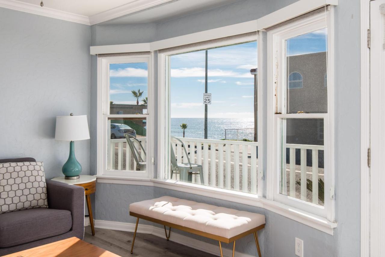 Pacific Bungalow In Oceanside With Backyard & Tiny House Exterior photo